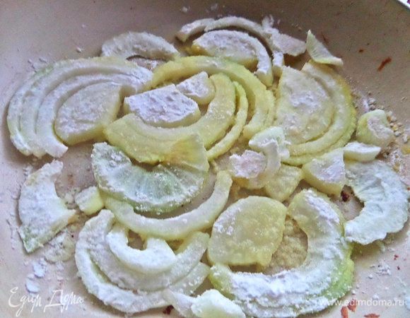 И обжарить в масле.