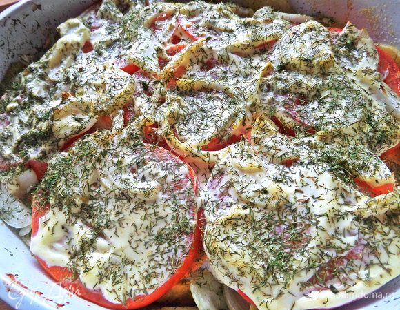 Запекать полчаса при 180°С.