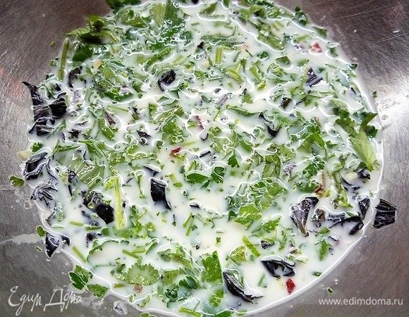 Вливаем сливки.