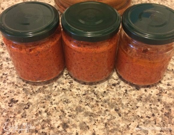 Из этого количества у меня получились 3 вот такие баночки (одна не полная).