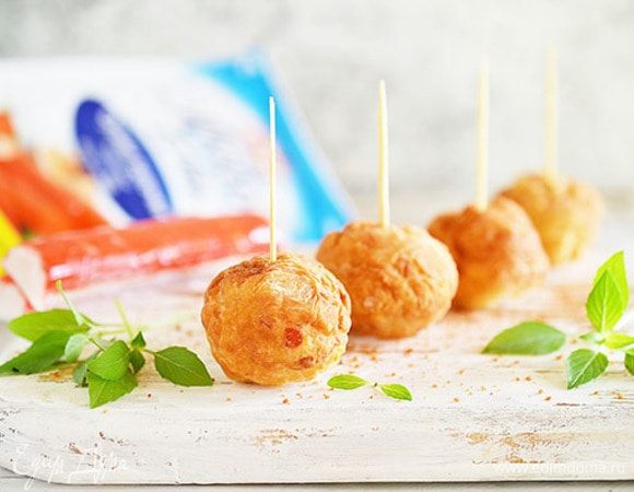 Подайте к столу.