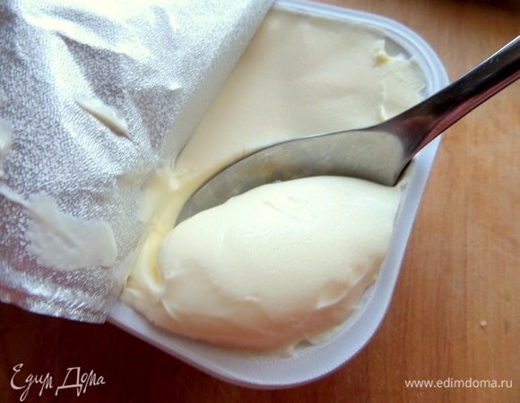 Берем любой плавленный сыр или любой сливочный типа «филадельфии».