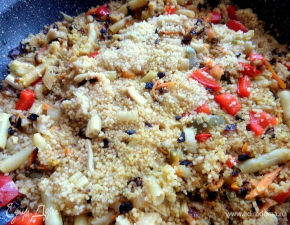 Томить под крышкой 15 минут.