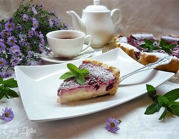 Украшаем пудрой, листиками свежей мяты и подаем на стол с чашечкой ароматного чая! Приятного аппетита!