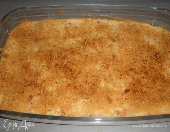 Выпекаем в разогретой духовке 20–30 минут при 180°С.