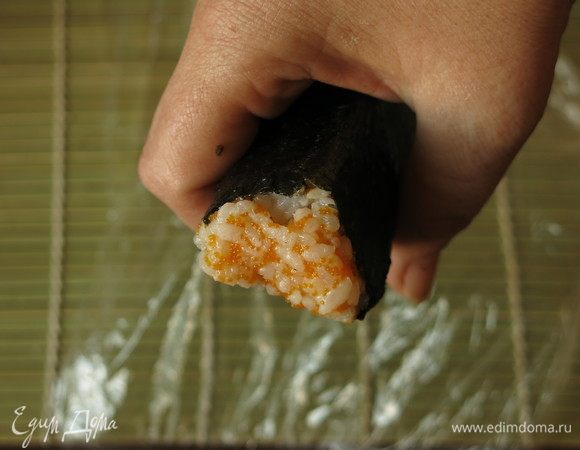 Получается треугольник в сечении — это голова рыбы.