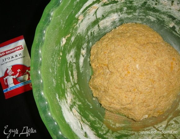 Убираем тесто в теплое место на 1 час.