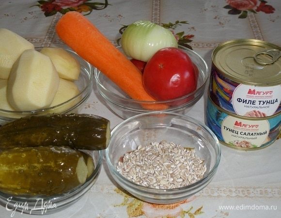 Подготавливаем продукты.