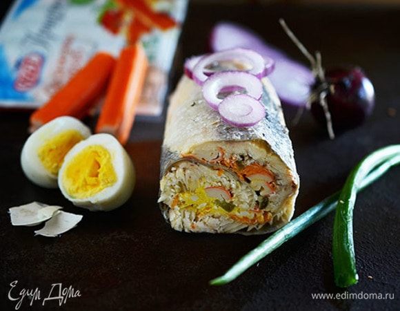 Запекать в разогретой до 190°С духовке около часа. Затем очень хорошо охладить.