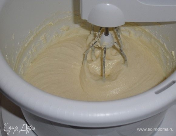 Взбиваем до однородного состояния.