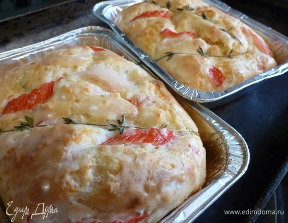 Запекаем в духовке, разогретой до 180-190°С, до золотистого цвета. Формы у меня небольшие, и готовились недолго, минут 15.