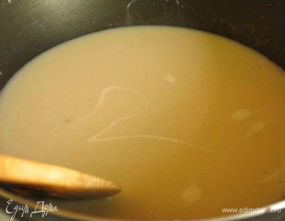 Нальем молоко кокосовое (у меня 67%).