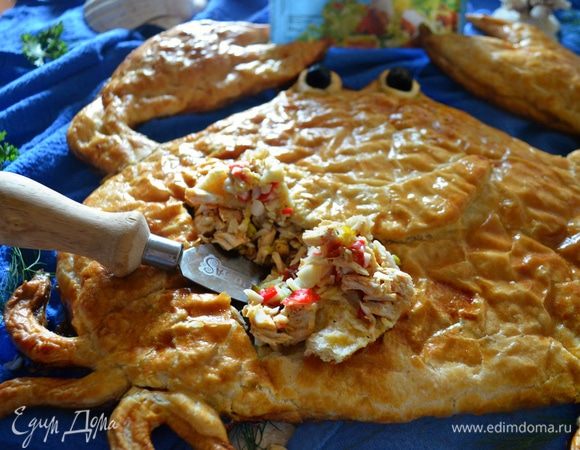 Разрезаем «панцирь»... Ну, и вот, кому интересно, как выглядит наш краб внутри. Угощайтесь!