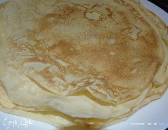 У меня сковорода 26 см диаметром, вышло 5 блинов.