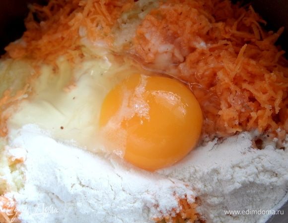 Яйцо и соль.