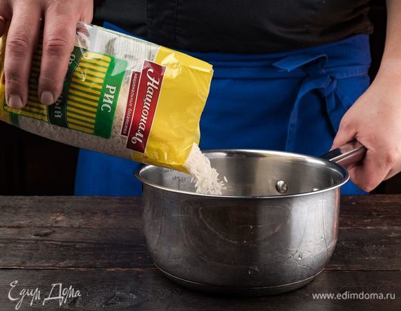 Отварите рис «Отборный» ТМ «Националь».