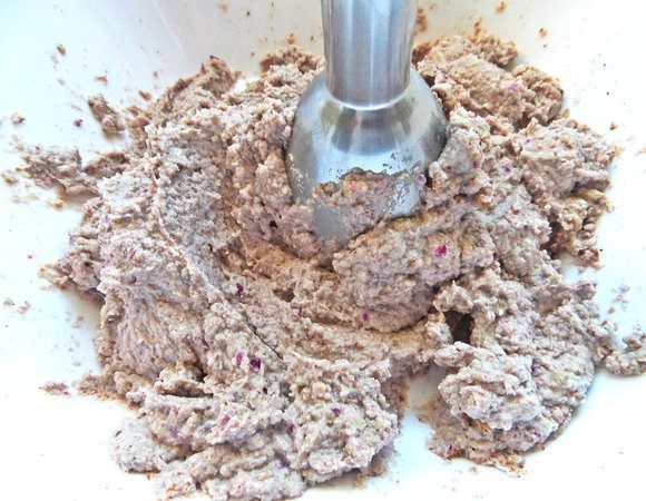 Взбить погружным блендером.