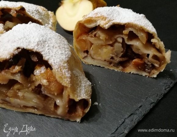 По желанию, посыпать сахарной пудрой. 