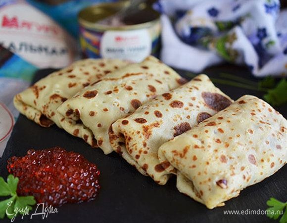 Подать можно с икрой или без нее. 