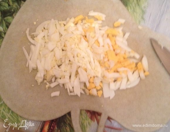 Отварные яйца.