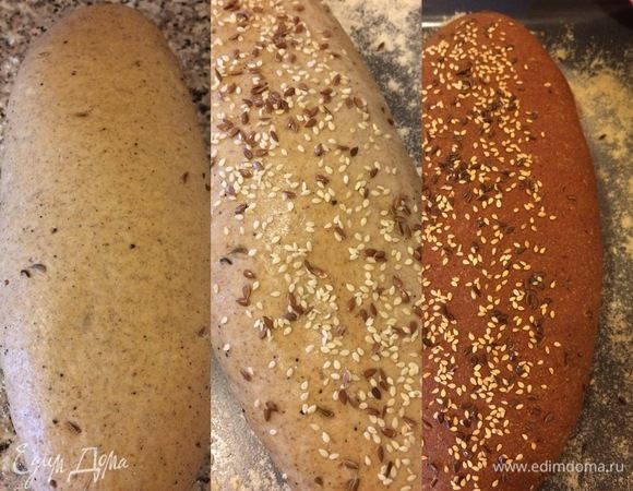 Батон перевернуть швом вниз, накрыть пленкой и оставить еще на 1 час. Духовку прогреть до 180°С. Противень слегка присыпать мукой, аккуратно переложить батон на противень, слегка смазать водой и посыпать семенами. Отправить хлеб в духовку (духовку слегка сбрызнуть водой!) на 40-50 минут.