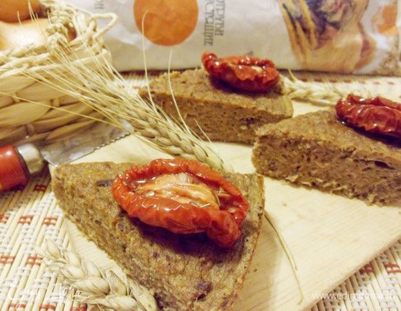 Белковый рыбный пирог с отрубями готов. Приятного аппетита! Угощайтесь!