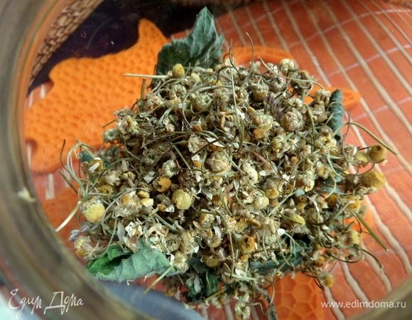 Насыпать в чайник от души, если любите.