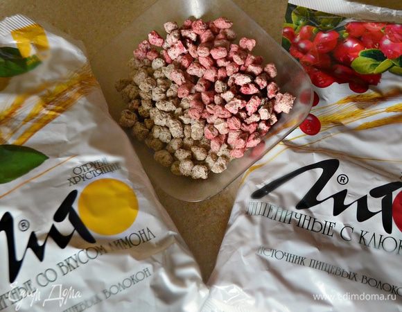 В рецепте я использовала 25 г пшеничных отрубей со вкусом лимона и 25 г пшеничных отрубей со вкусом клюквы.