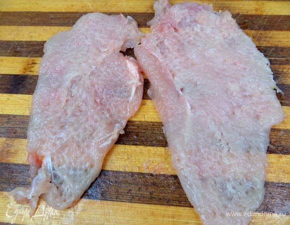 Слегка отбить.