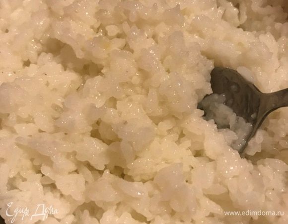 Рис Краснодарский ТМ «Националь» промыть и сварить до готовности в подсоленной воде. Остудить.