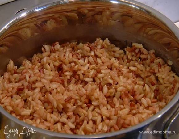 Рис отварить согласно инструкции на упаковке.