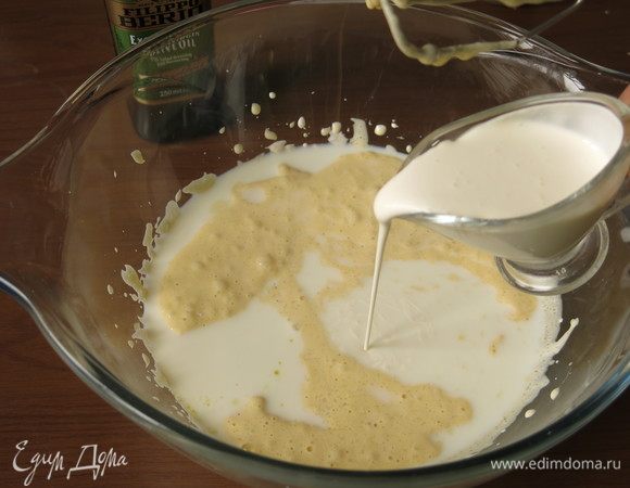 Сливки вводим.