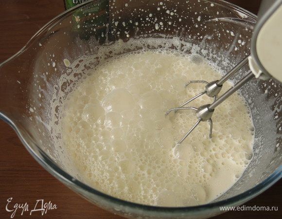 Взбиваем еще 3 минуты.