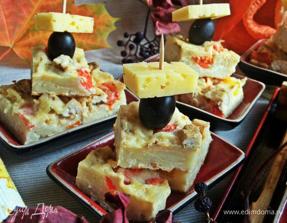 А вот так выглядят при сборке. Используем зубочистки или шпажки.