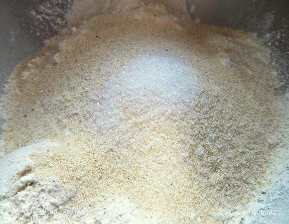 Добавить сахар, соль.