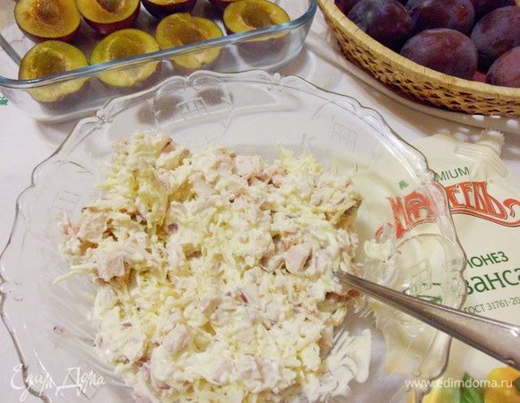 Все перемешать, посолить по вкусу.