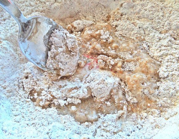 Смешать в начале ложкой.