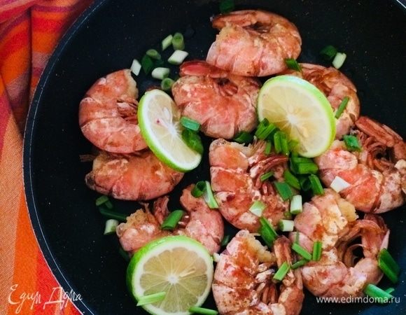 Готовую закуску посыпать зеленым луком и подавать. Приятного аппетита!!!!