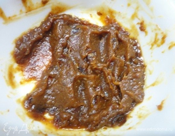 Очистить от косточек и кожицы, сделать пюре.