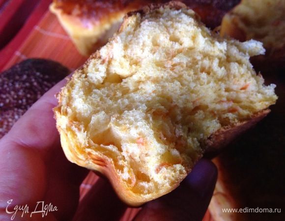 И снова принимает обратную форму после сжатия.
