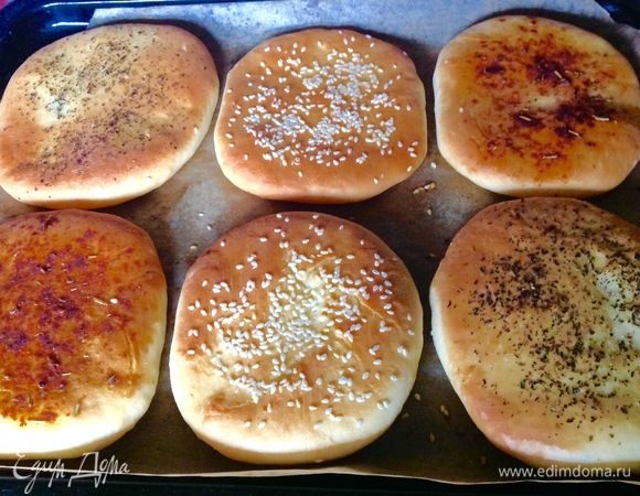 Лепешки подрумянились.