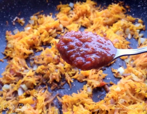 Я часто добавляю в супы домашнюю аджику.