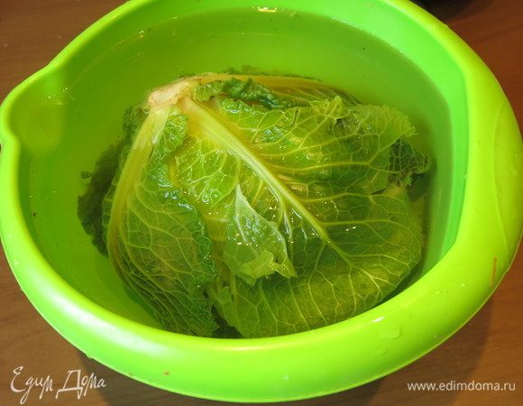 Отварную капусту помещаем в холодную воду для сохранения цвета.