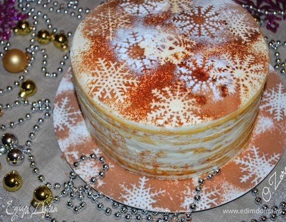 Торт получается очень нежным и вкусным, за счет нежного теста, буквально тает во рту. Приятного аппетита.