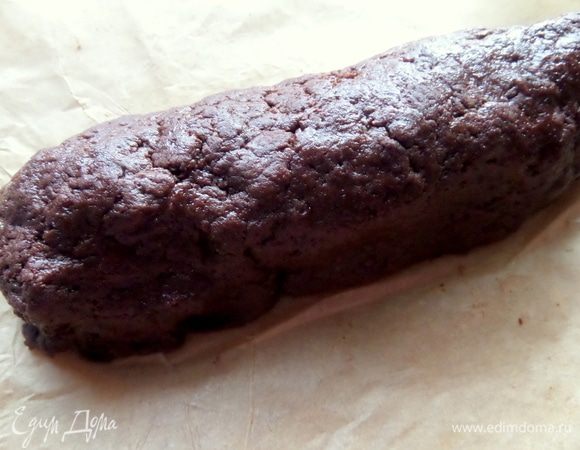 Сформировать колбаску длиной примерно 23 см.