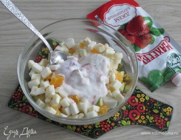 Перемешайте все ингредиенты между собой.