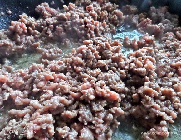 Фарш обжарить.