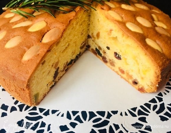 Спустя указанное время пирог можно завернуть в фольгу или пленку и выдержать в холодильнике, но мы не стали ждать и утром насладились этим чудесным ароматным пирогом.