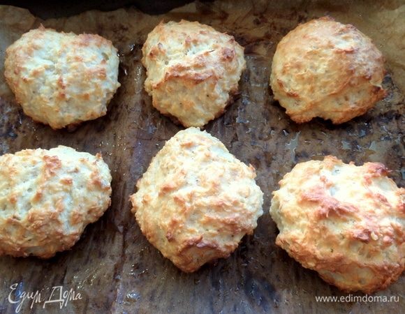 Запекать до золотистого состояния 15-18 минут при 180°С.