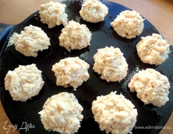 Партию пекла на камне для пиццы.